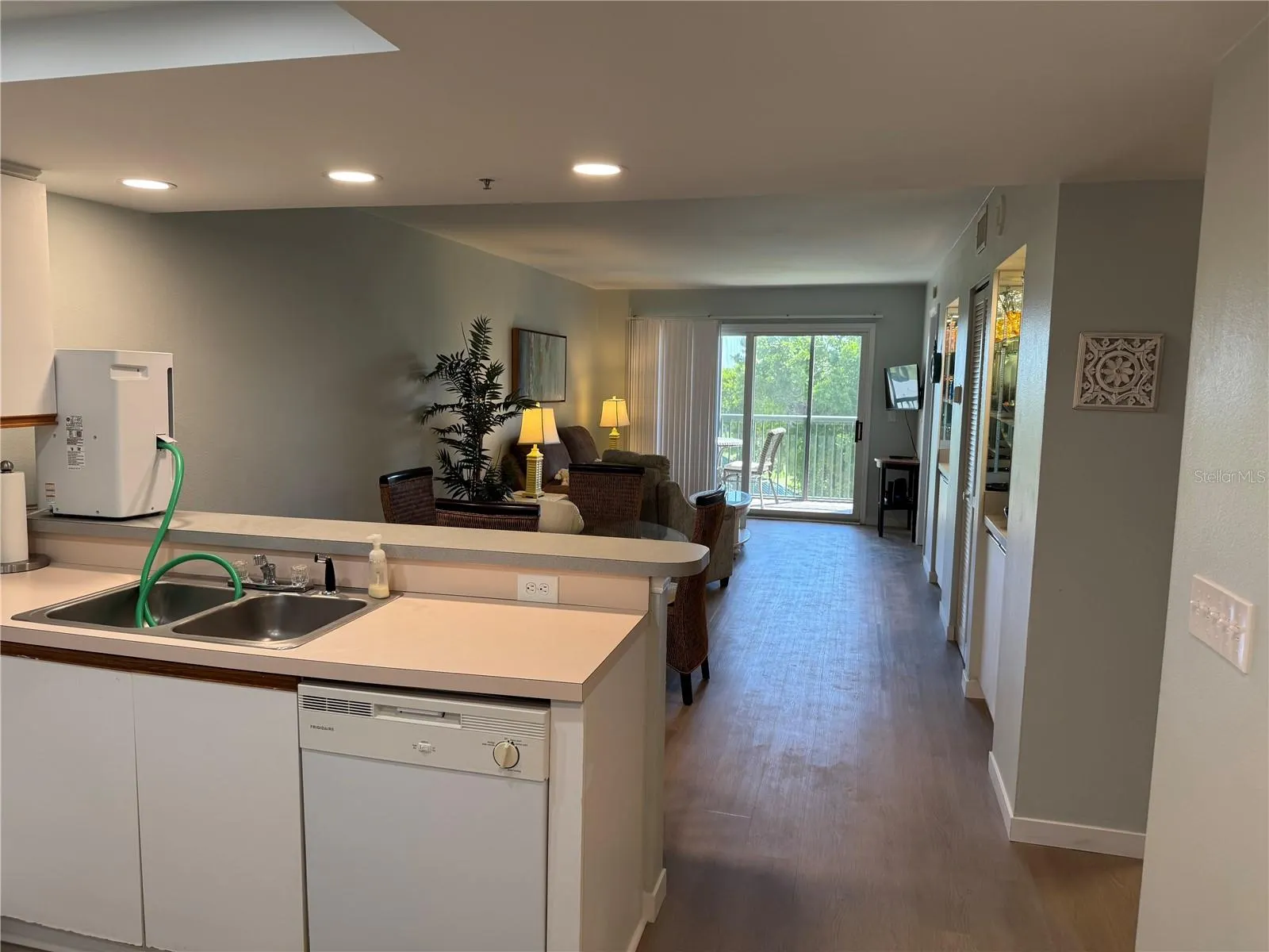 2320 TERRA CEIA BAY BLVD #404, #404