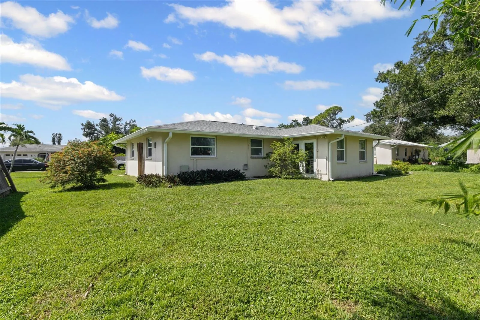 80 LOYOLA RD