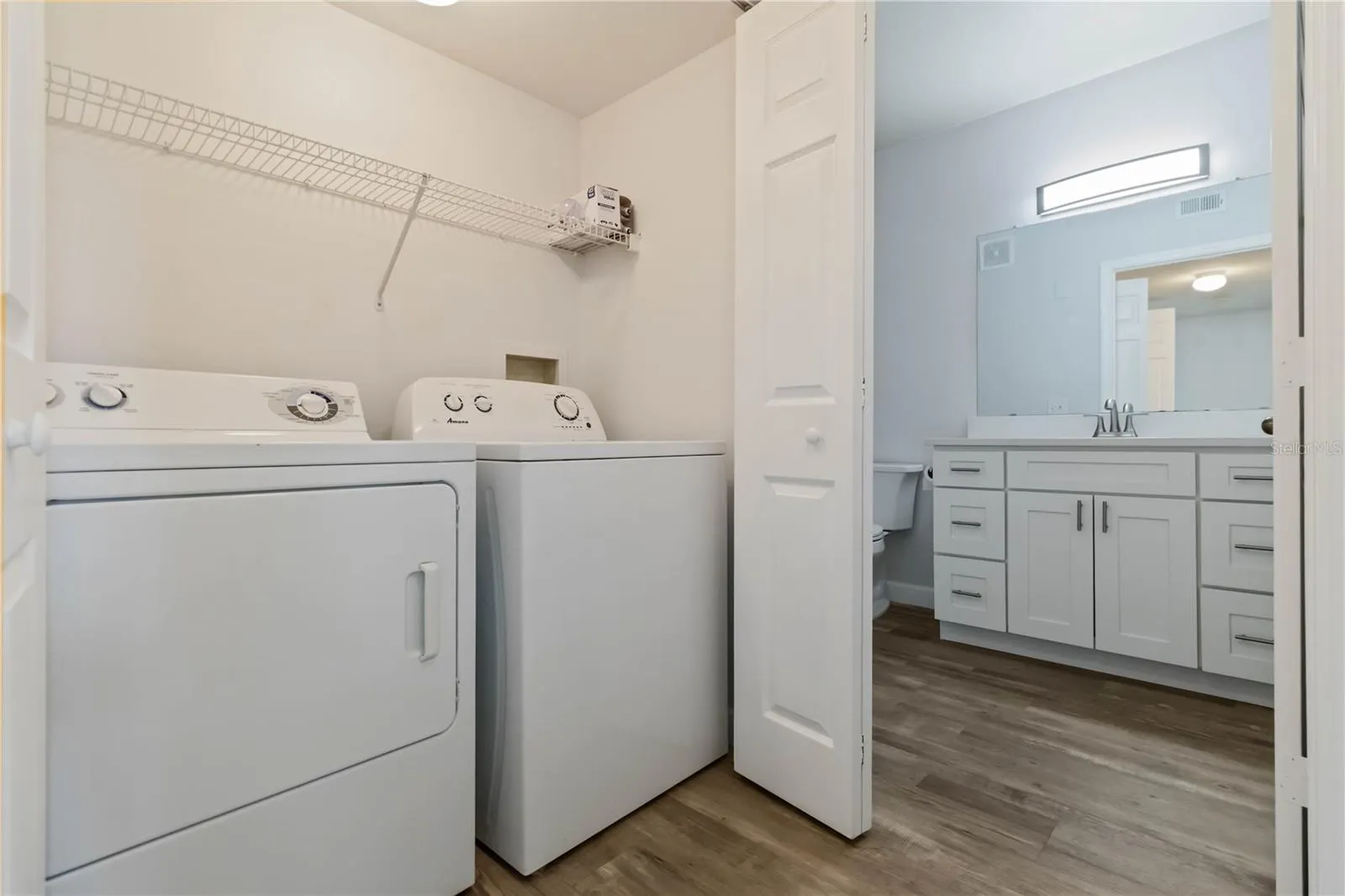 1195 VILLAGIO CIR #104, #104