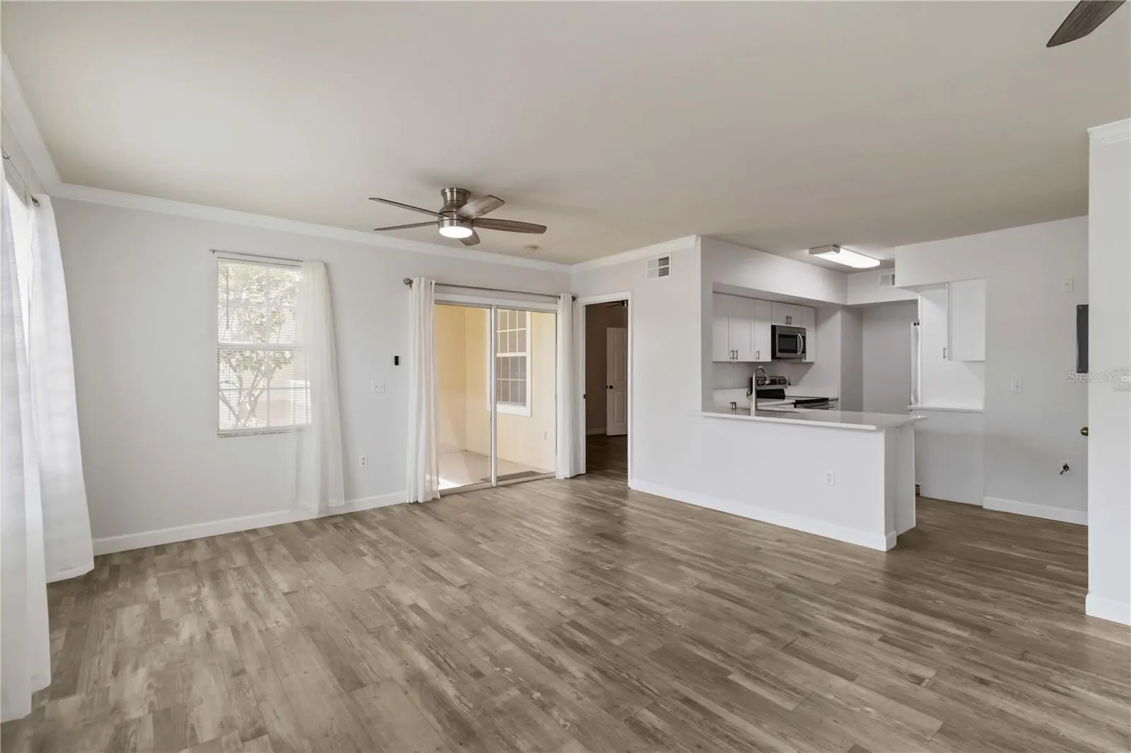 1195 VILLAGIO CIR #104, #104