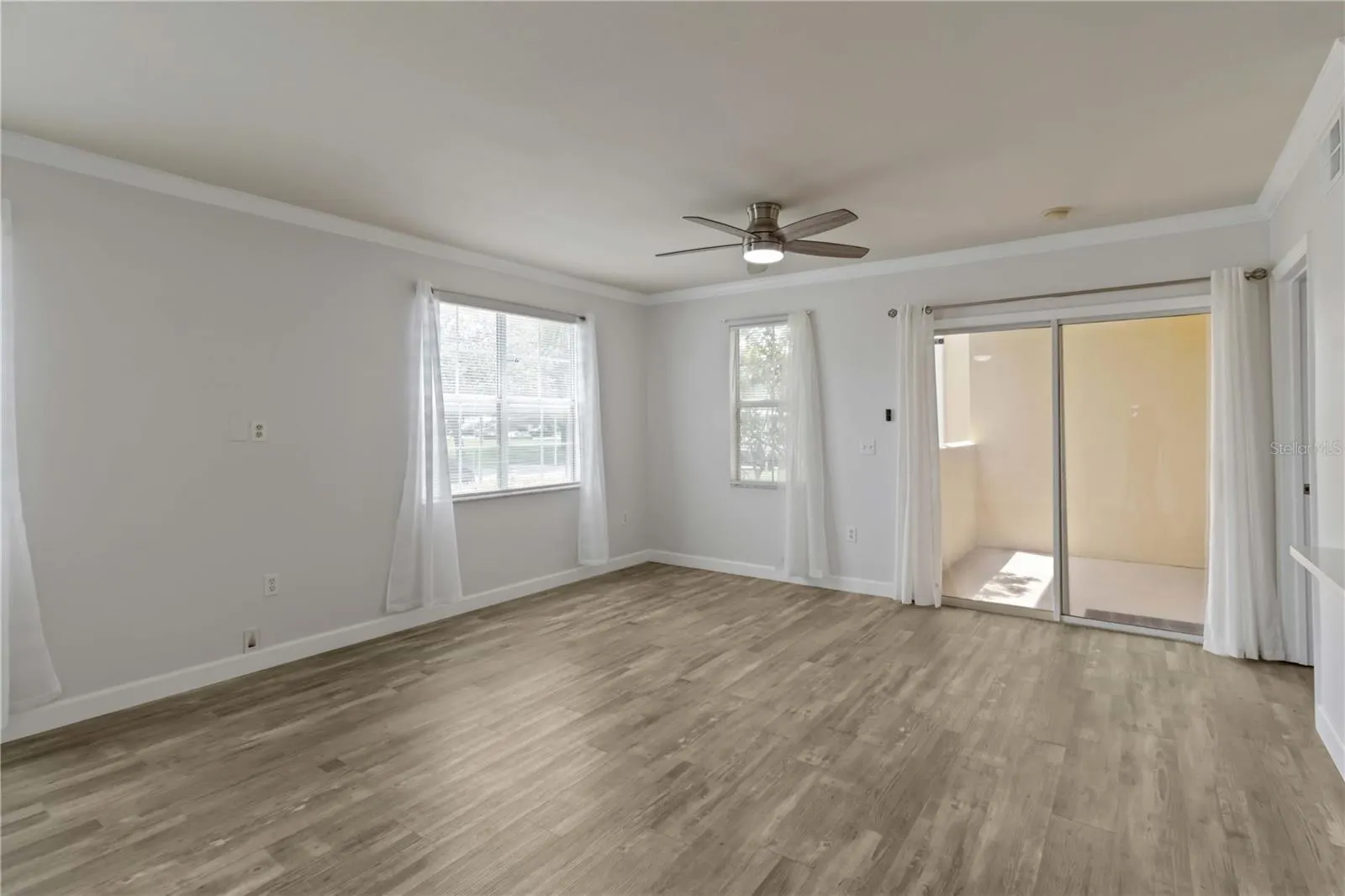 1195 VILLAGIO CIR #104, #104