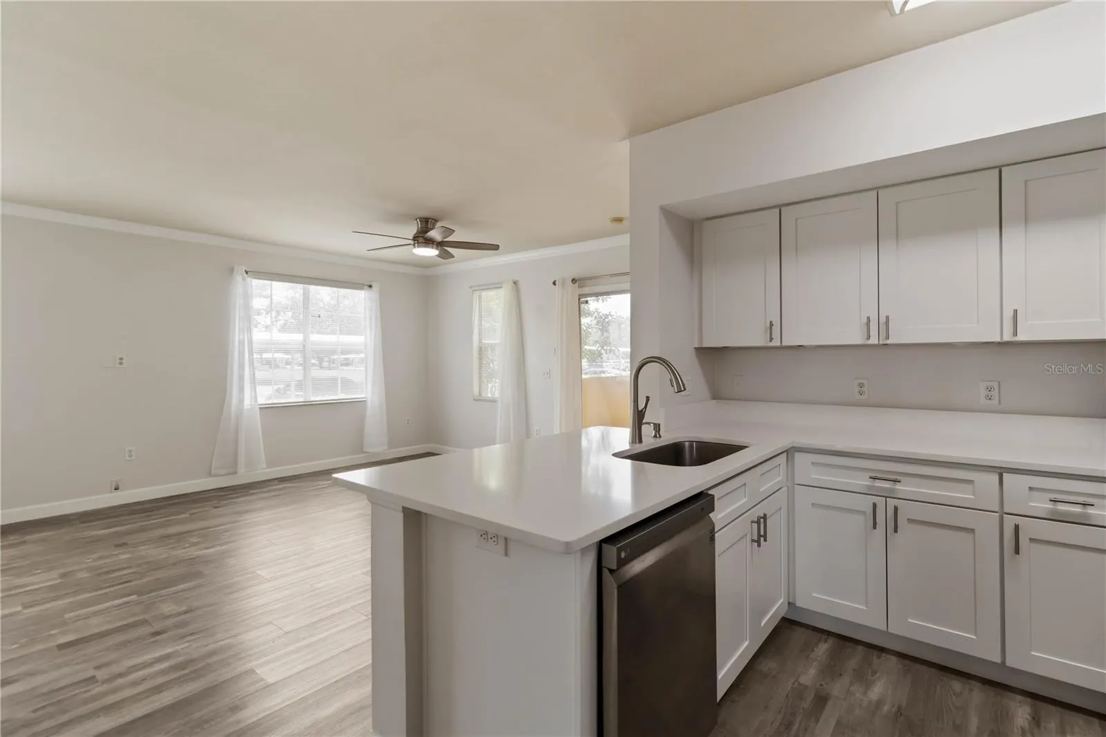 1195 VILLAGIO CIR #104, #104