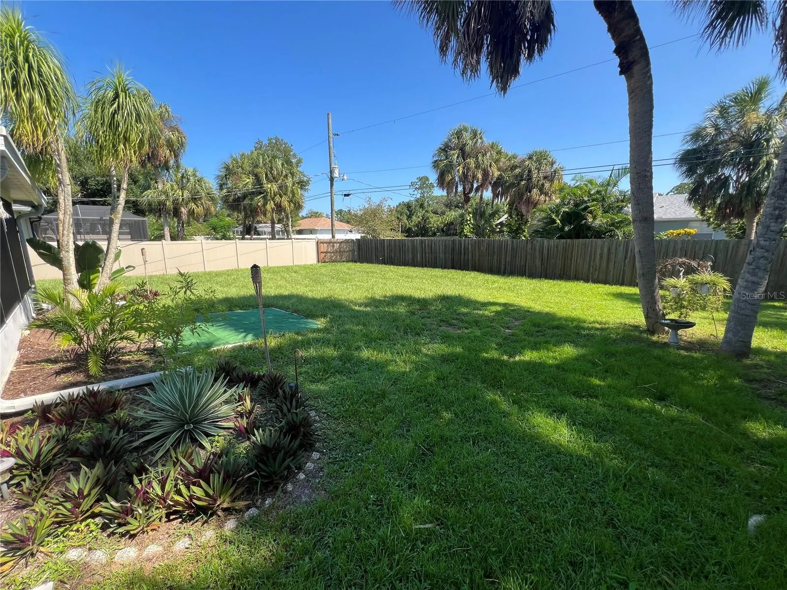 2426 SEAGULL LN