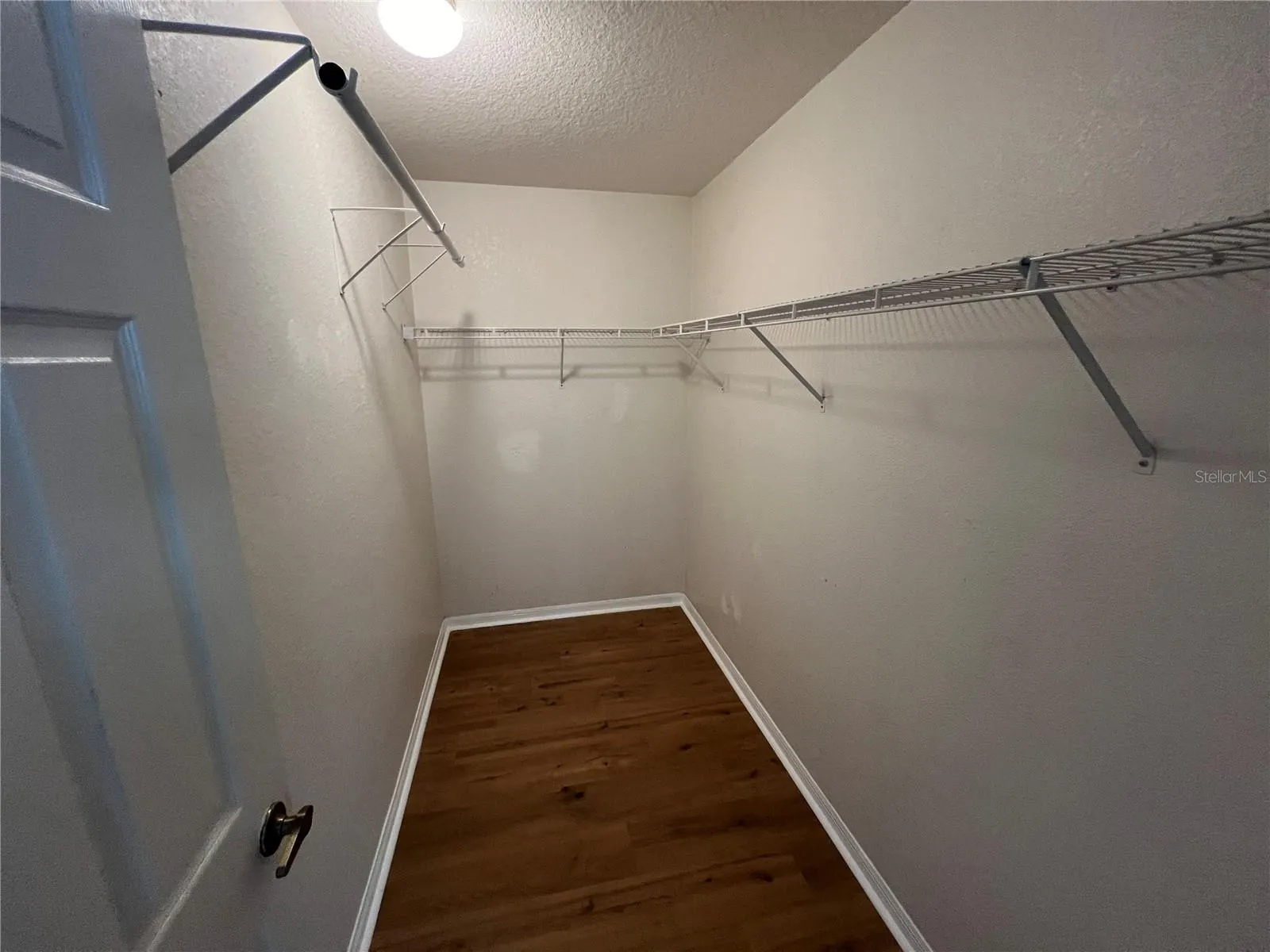 2426 SEAGULL LN