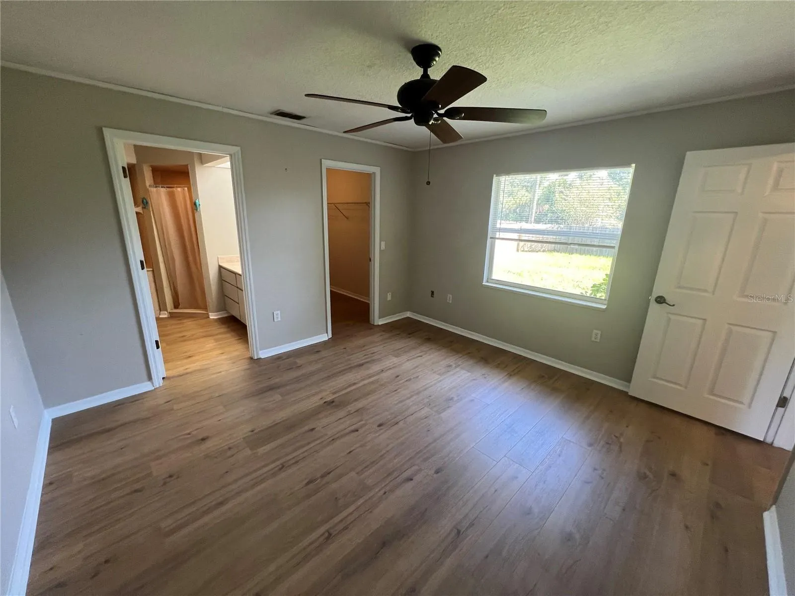 2426 SEAGULL LN