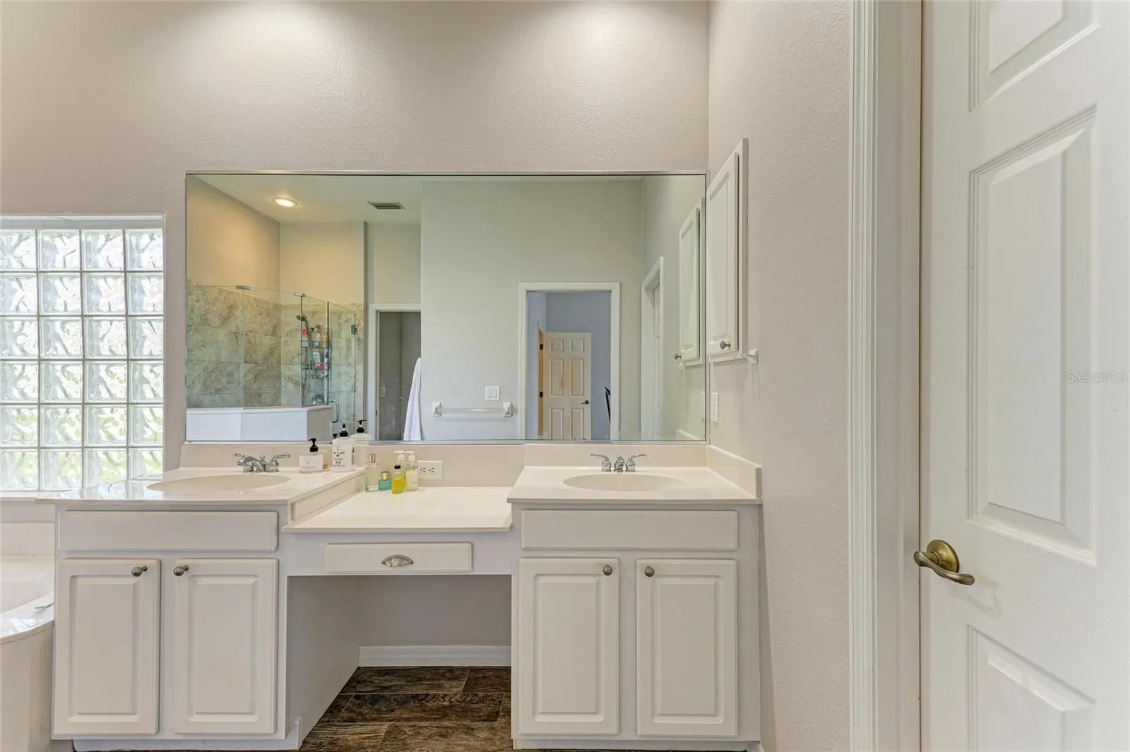 7007 BRIDLE PATH CT