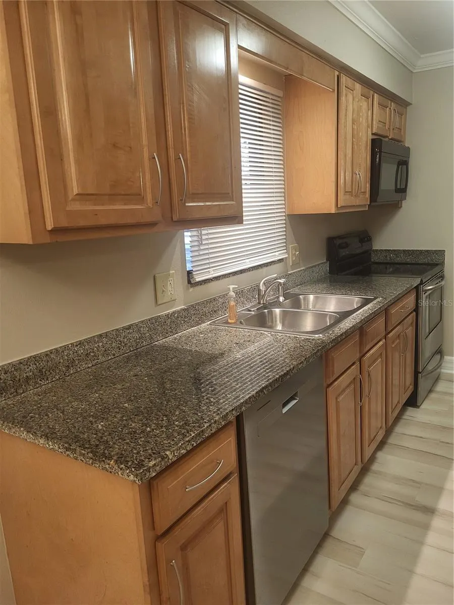 3360 S OSPREY AVE #102B, #102B