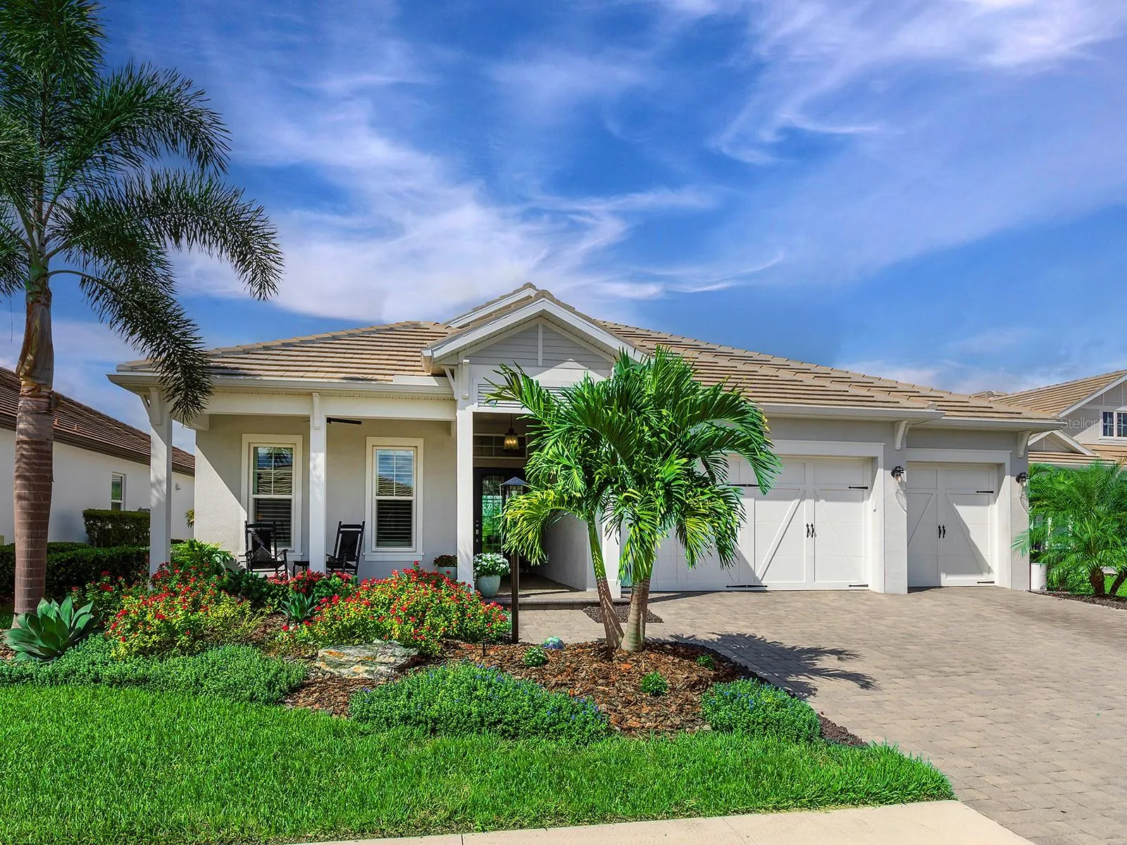 8273 GRANDE SHORES DR