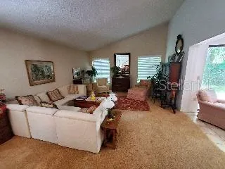 6403 PELICAN DR