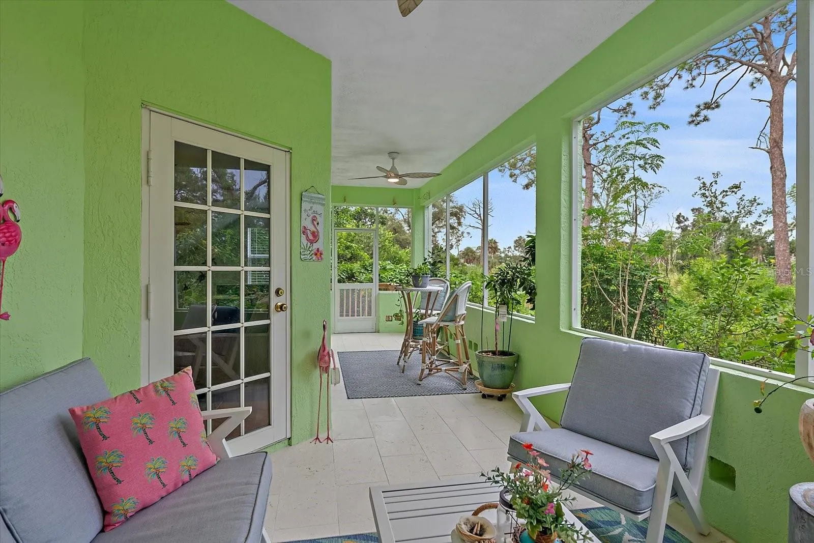 3636 ROSLYN RD