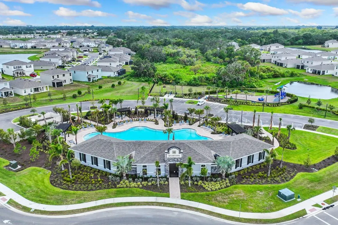 5918 SILVER FEATHER WAY