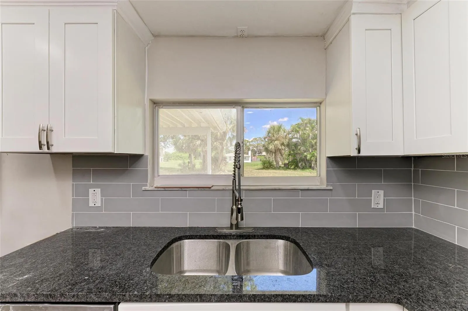 8164 ROBERT ST
