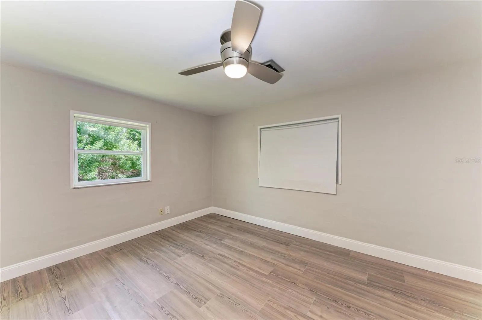 8164 ROBERT ST