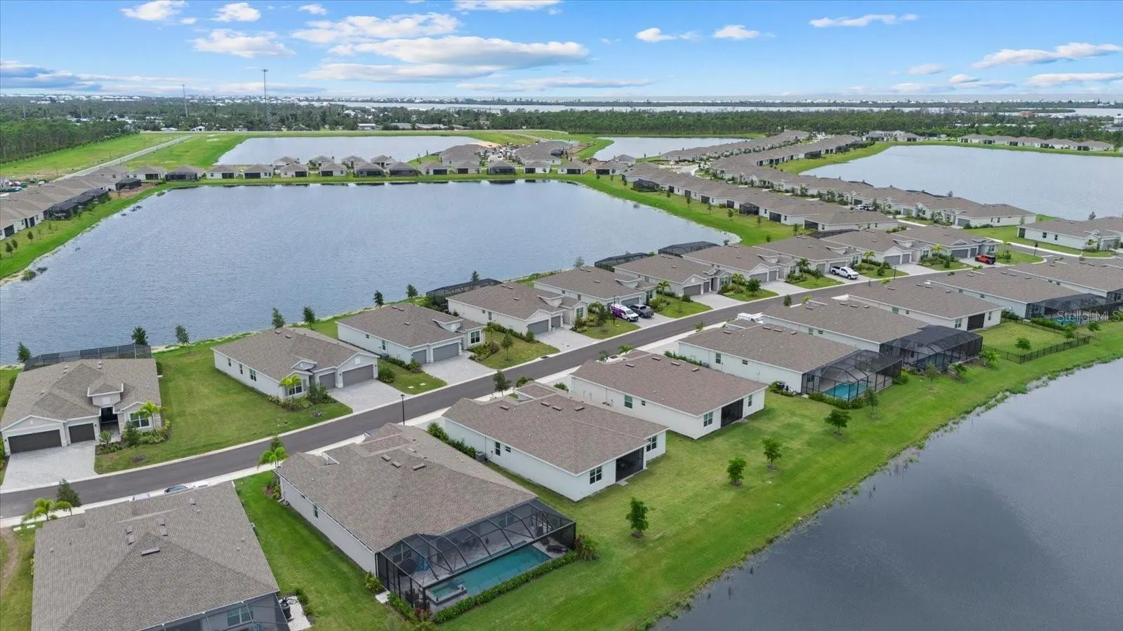 8554 SAINT KITTS CIR