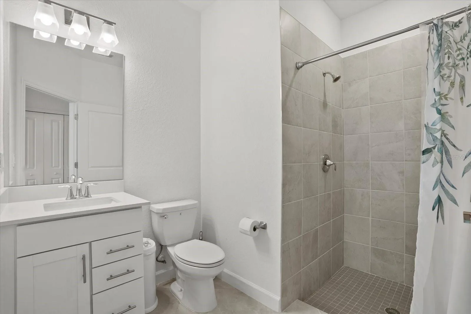 8554 SAINT KITTS CIR