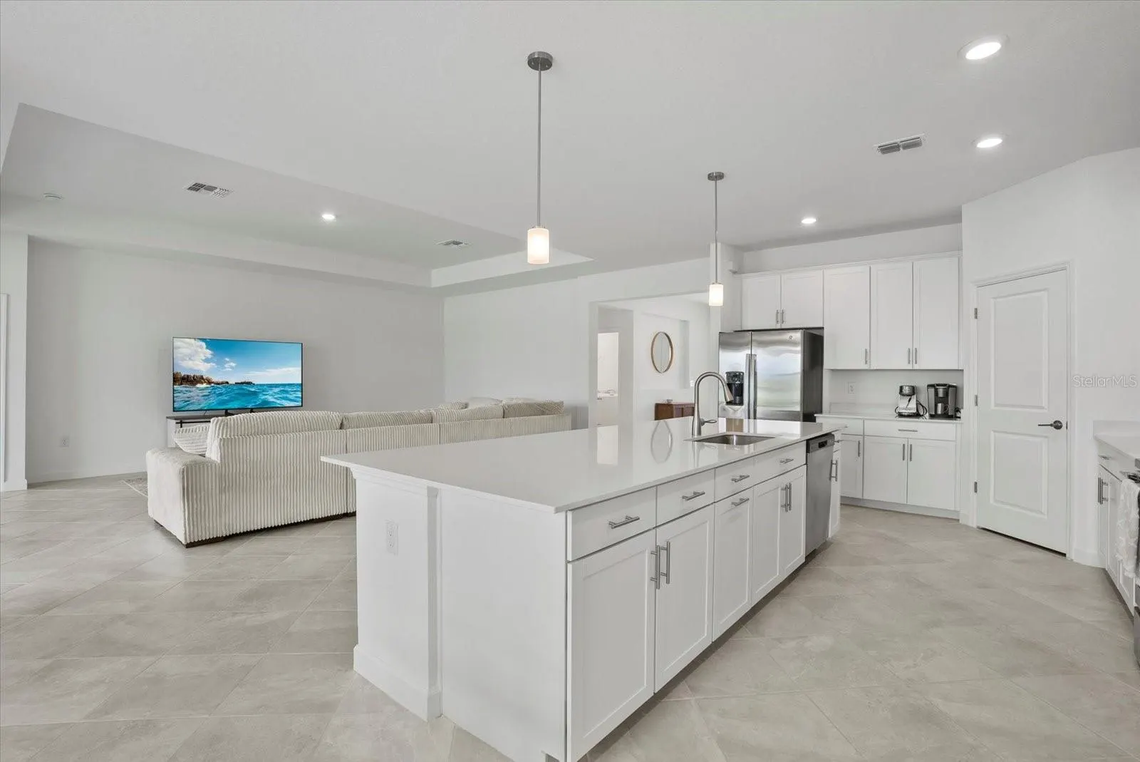 8554 SAINT KITTS CIR