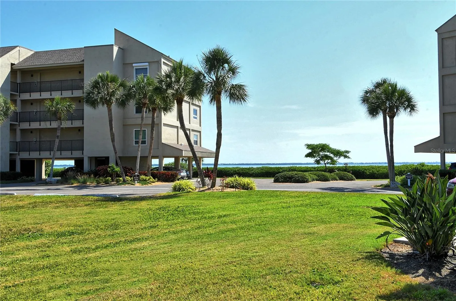 4760 GULF OF MEXICO DR. VILLA 7