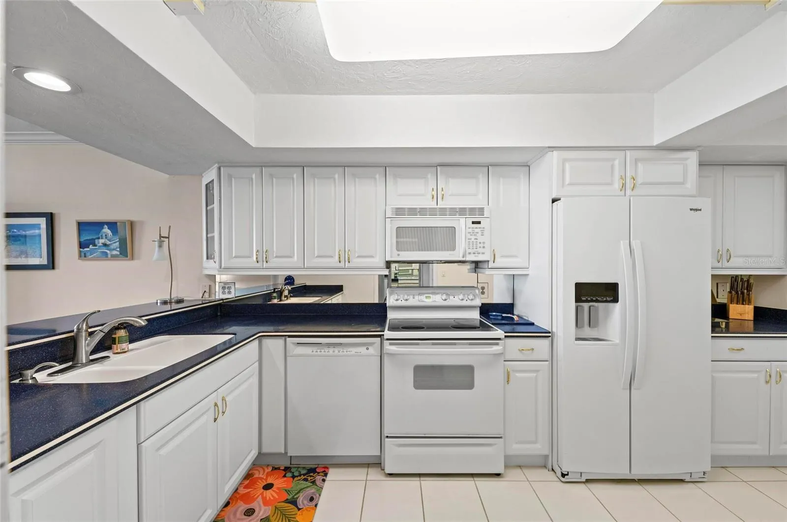 888 BLVD OF THE ARTS #303, #303