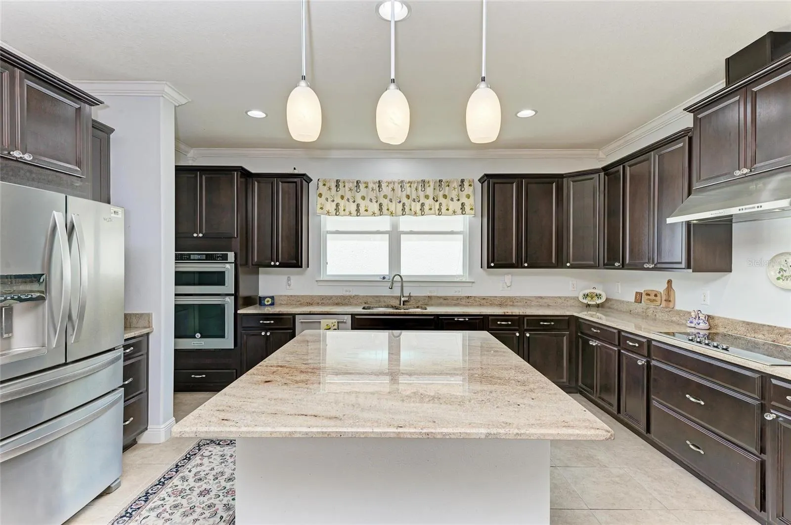 11669 TAPESTRY LN