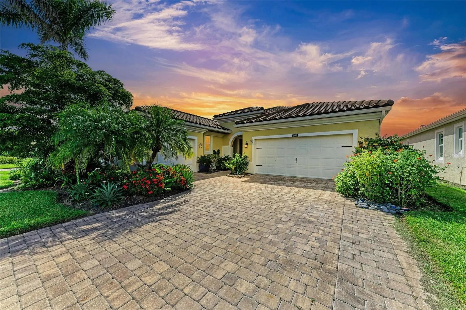 11669 TAPESTRY LN
