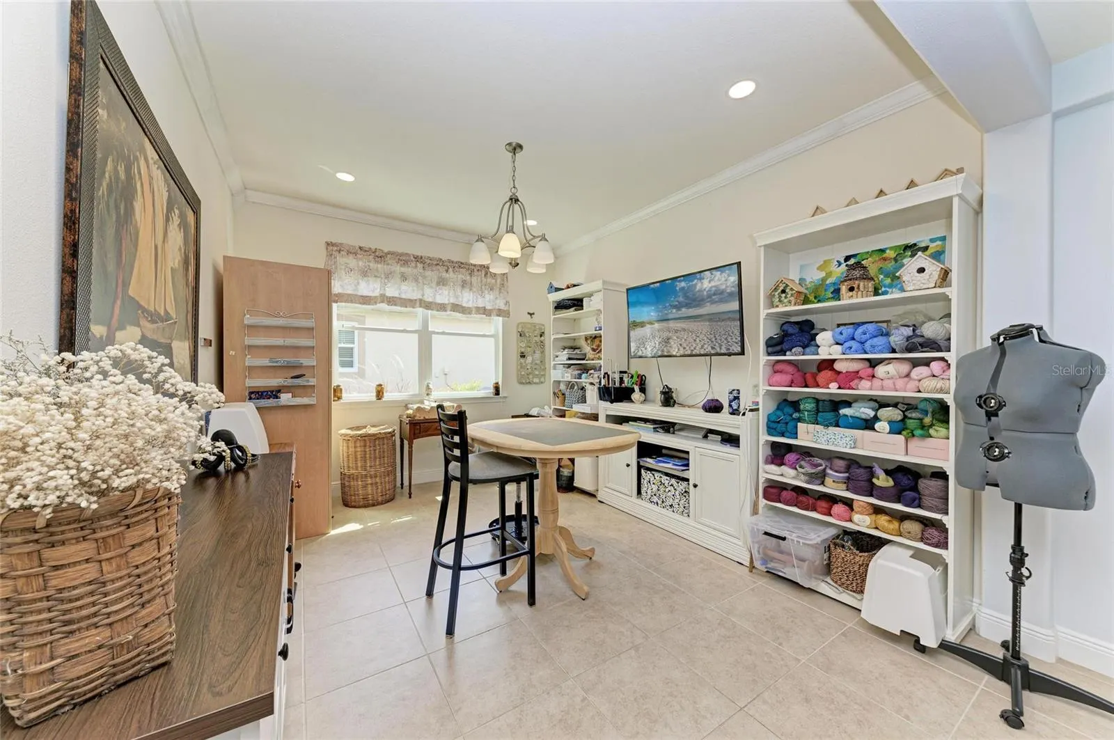 11669 TAPESTRY LN