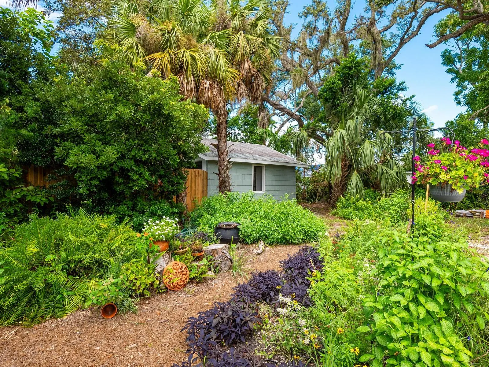 2322 7TH AVE W