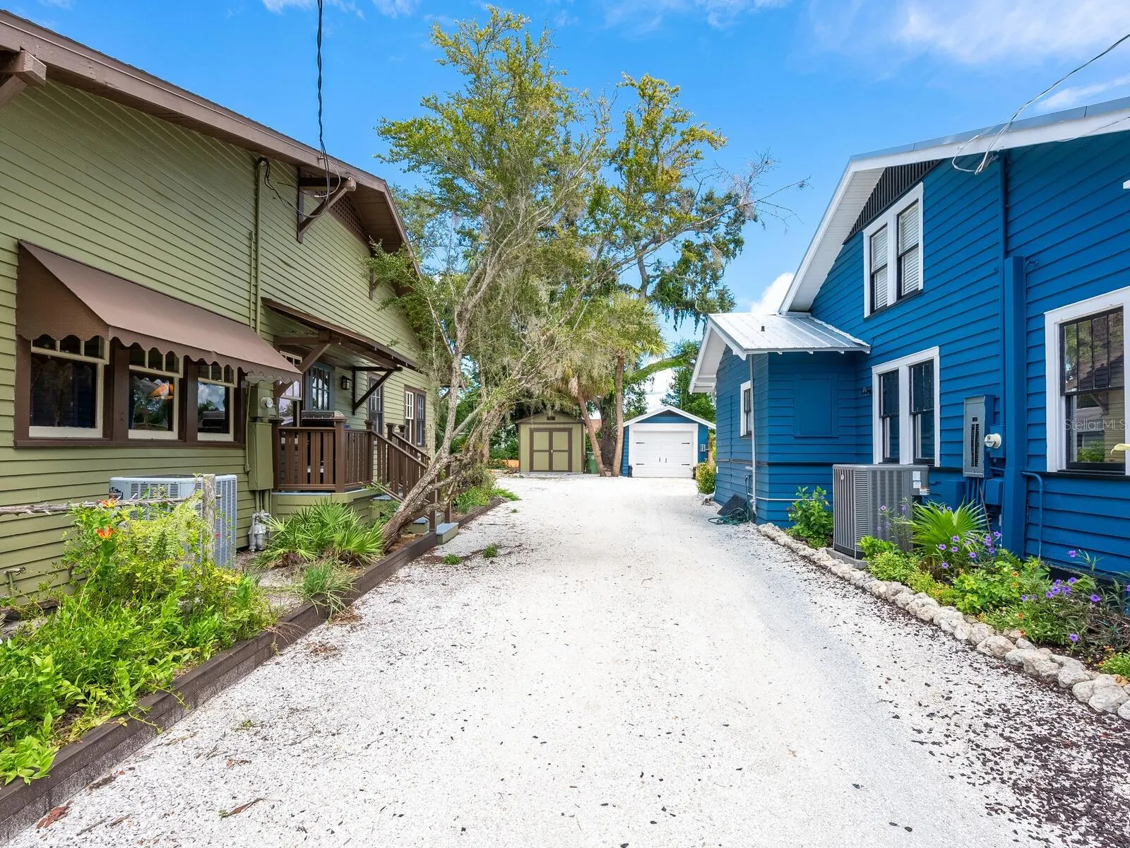 2322 7TH AVE W