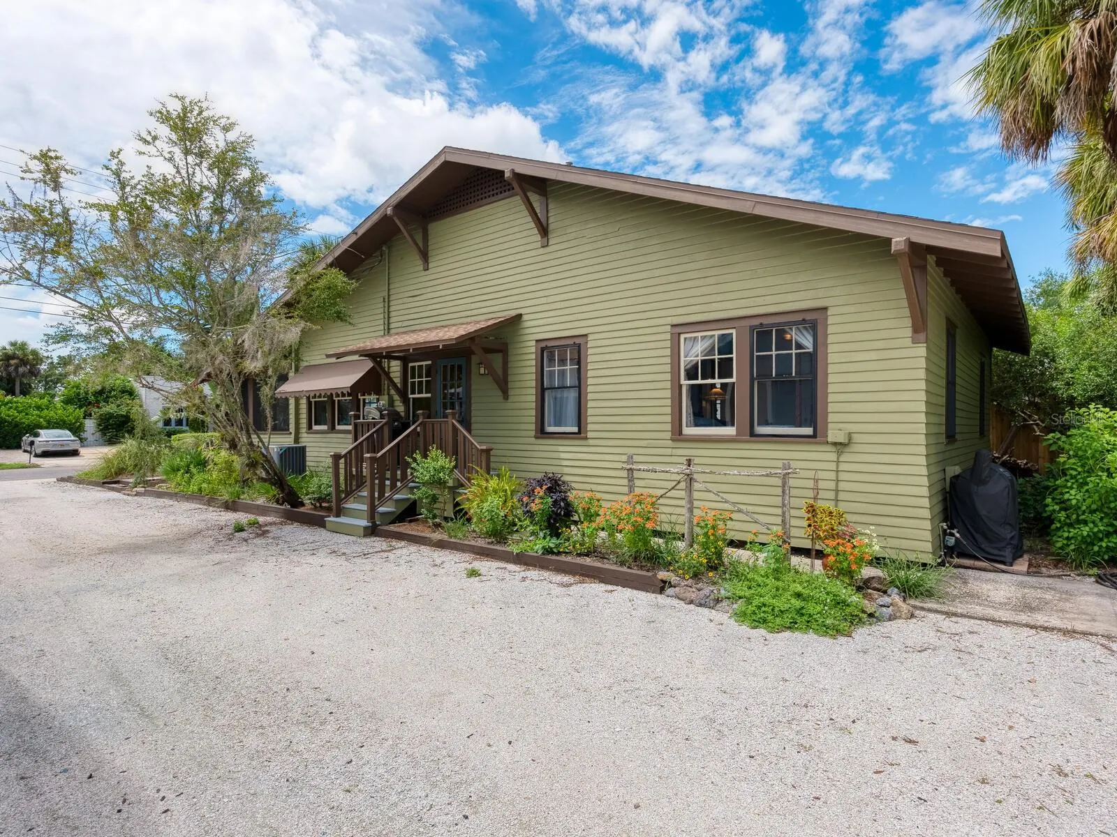 2322 7TH AVE W