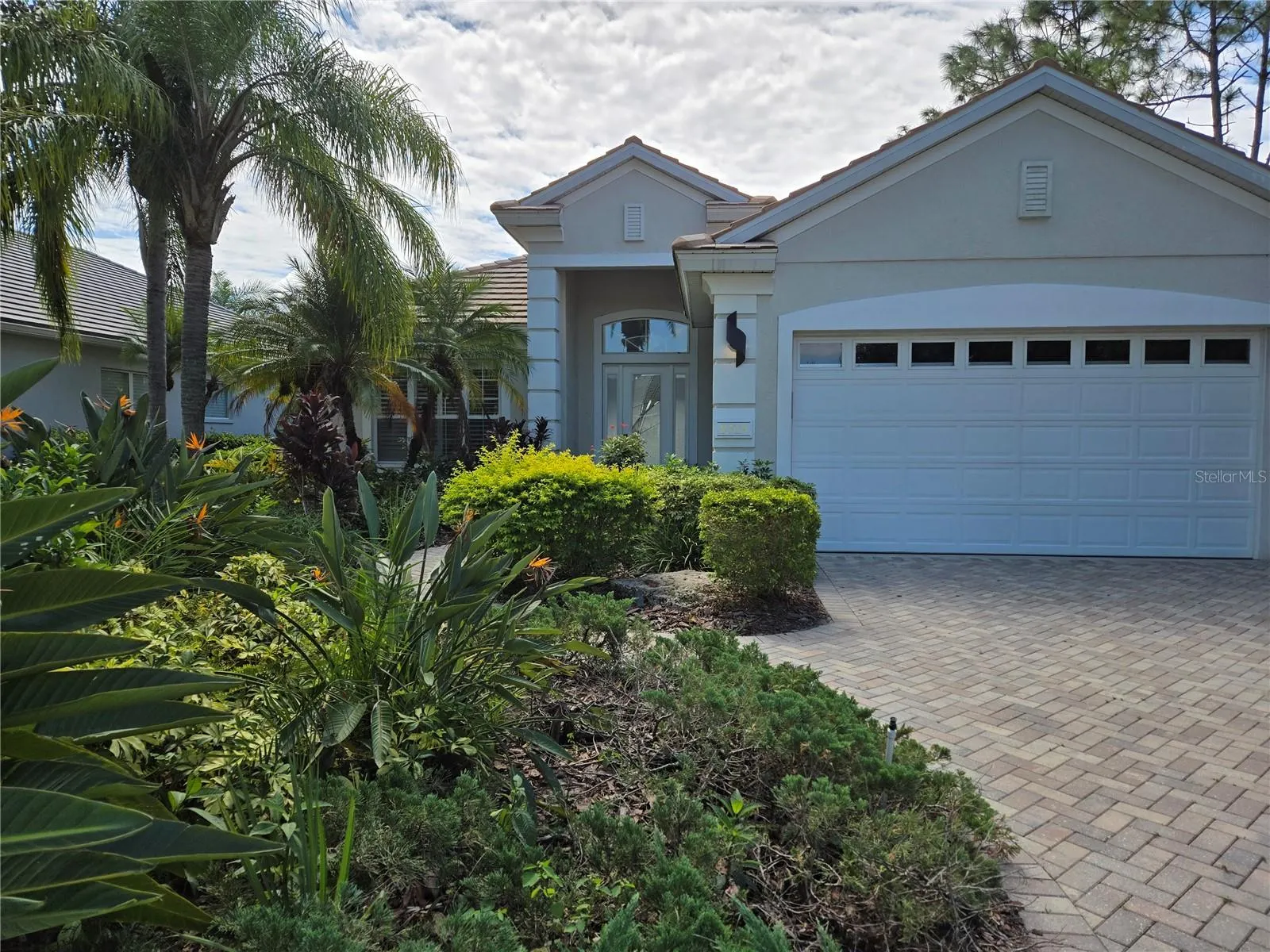 8319 ABINGDON CT