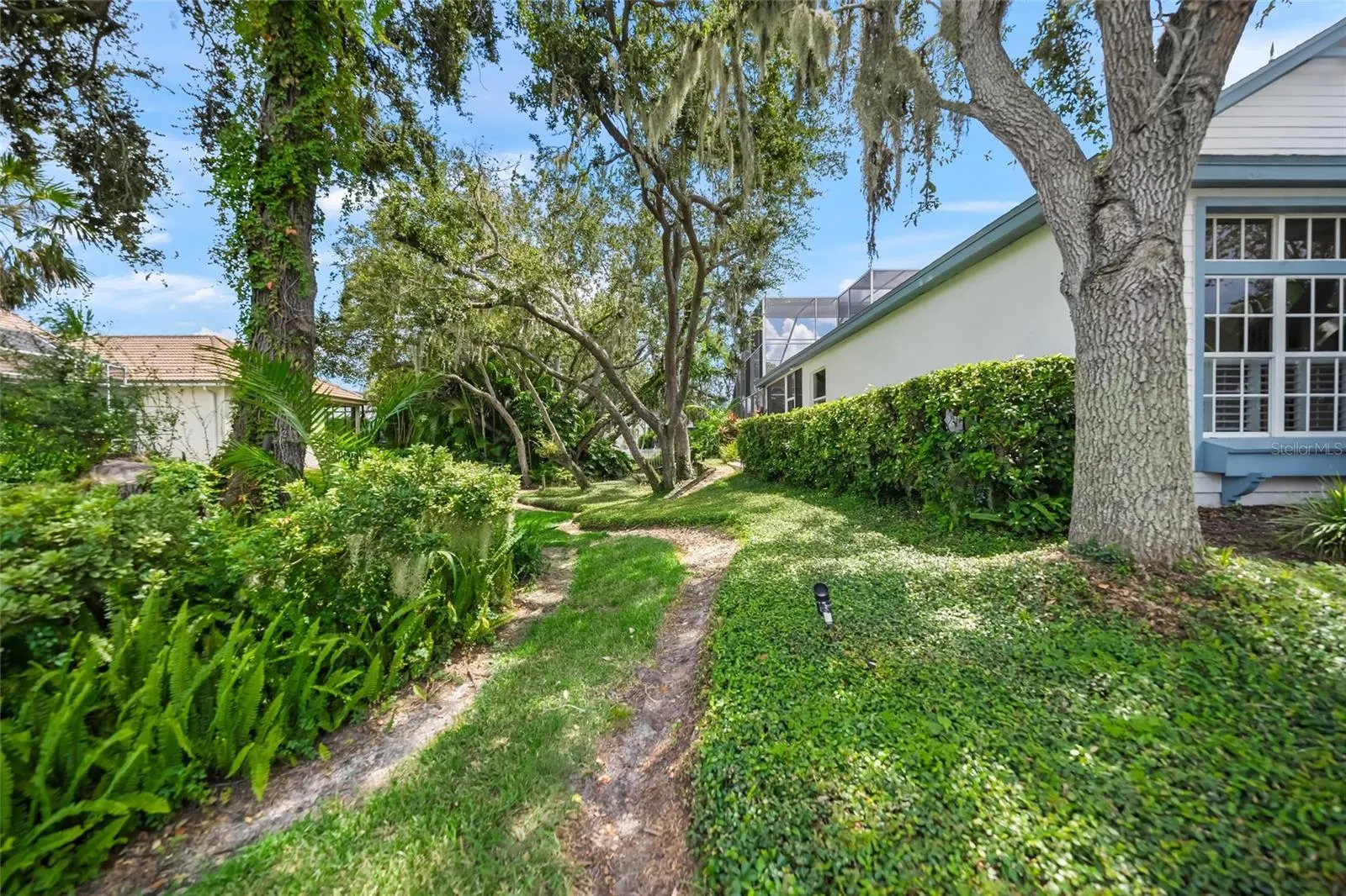 4520 BLUE MARLIN DR