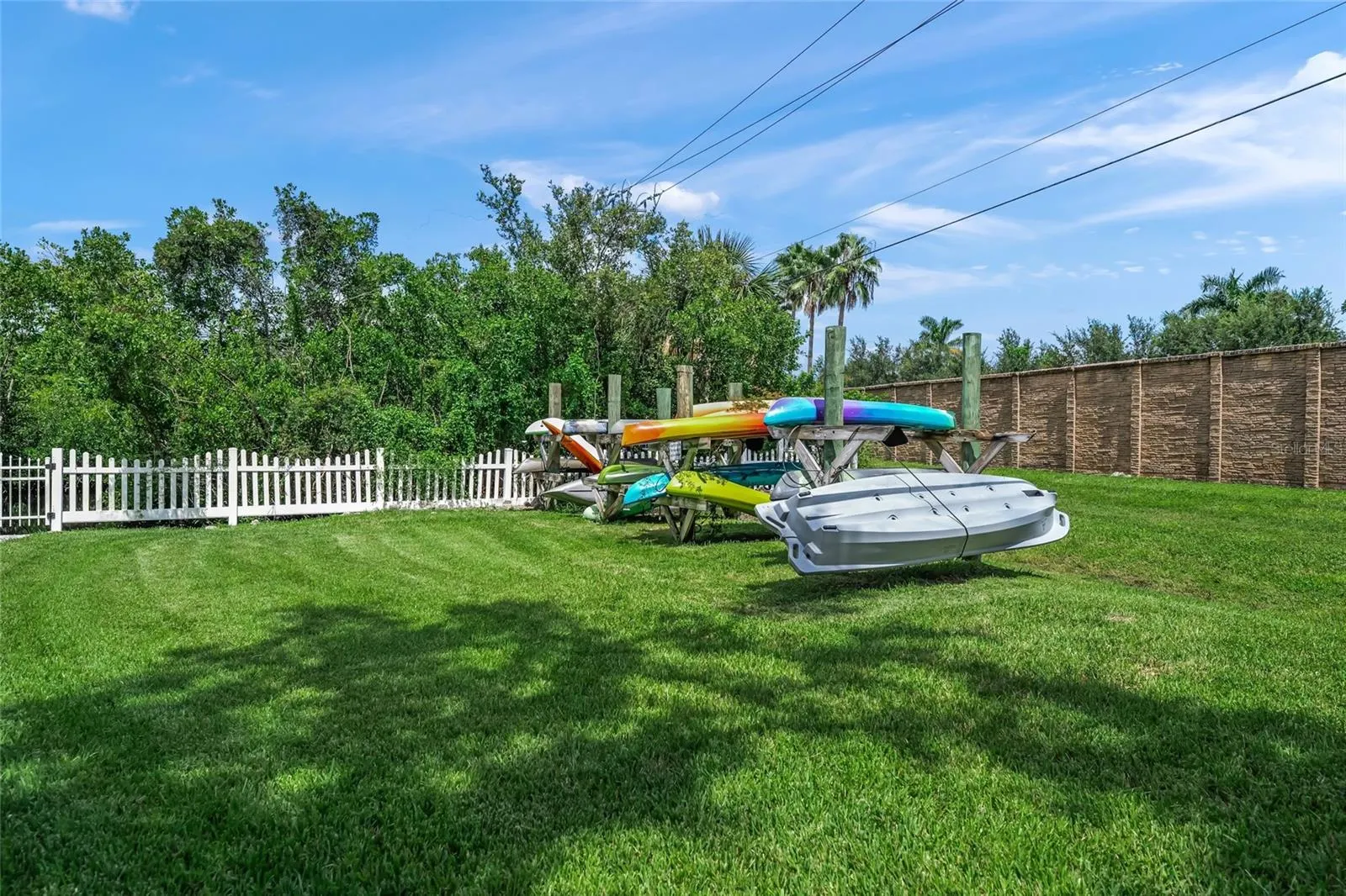 4520 BLUE MARLIN DR