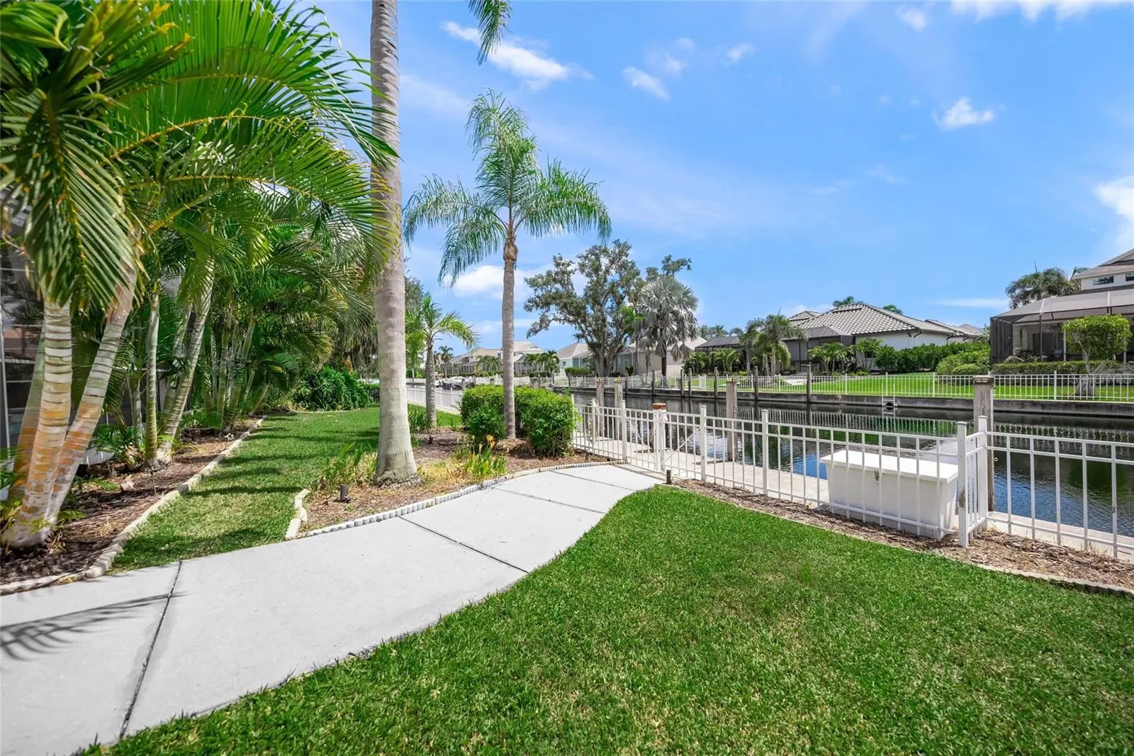 4520 BLUE MARLIN DR