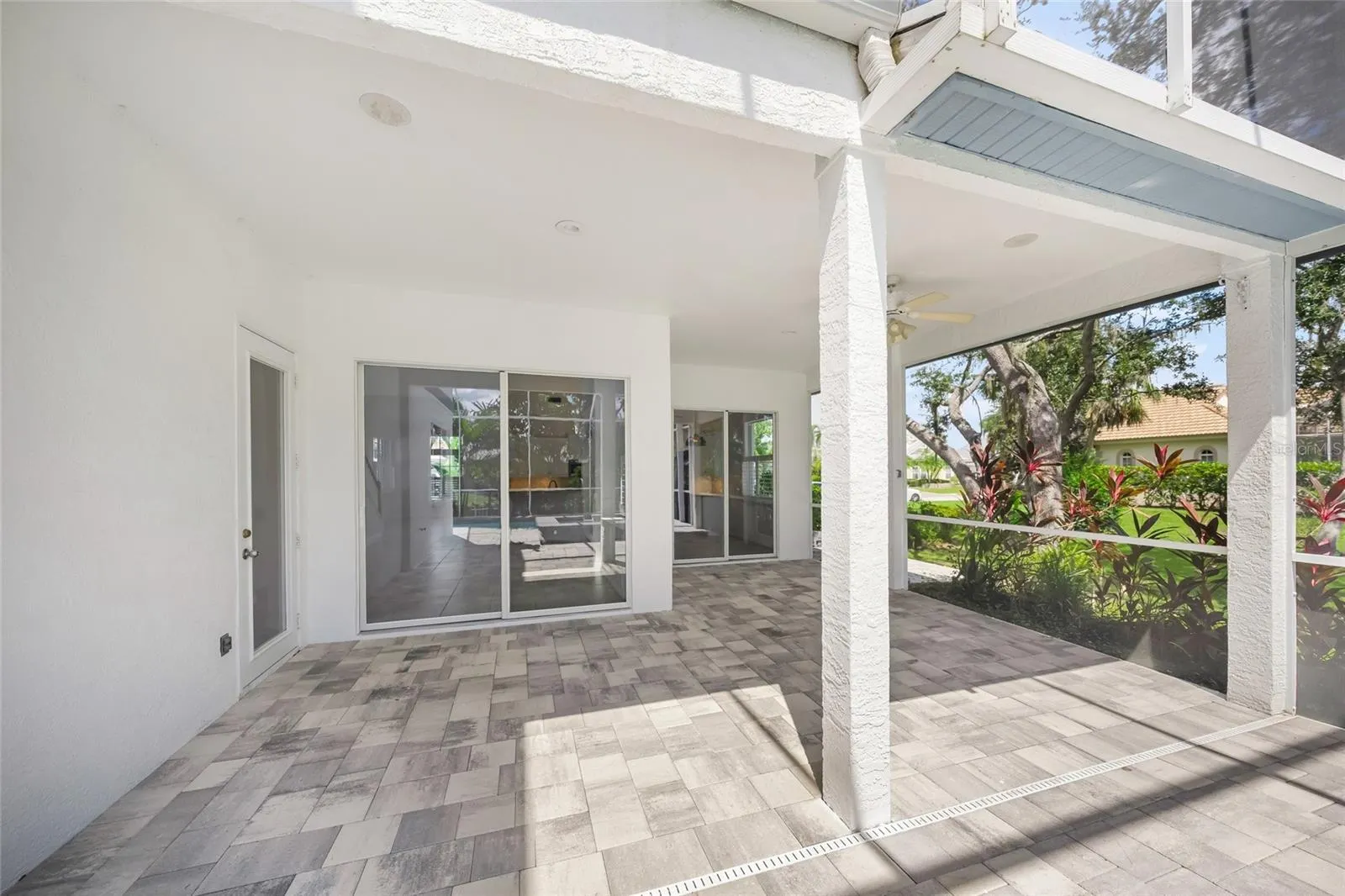 4520 BLUE MARLIN DR