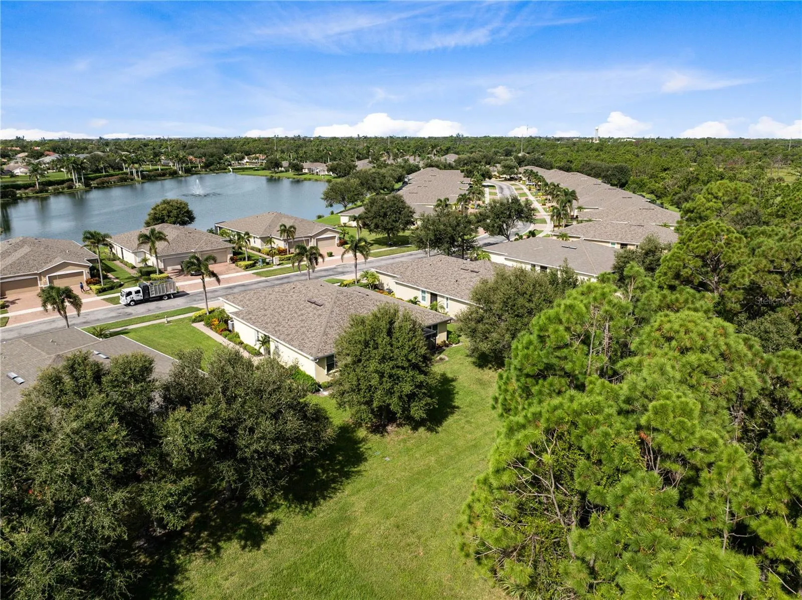 13542 ABERCROMBIE DR