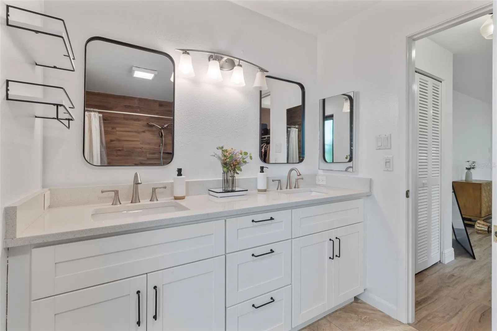 305 ANGELICO DR