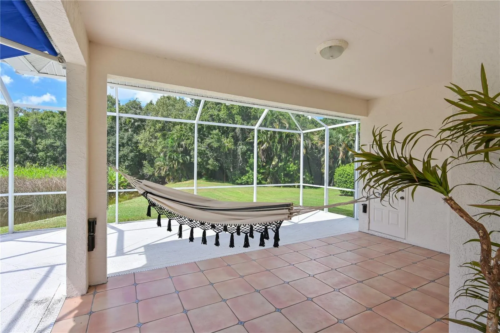 6637 PLEASANT HILL RD
