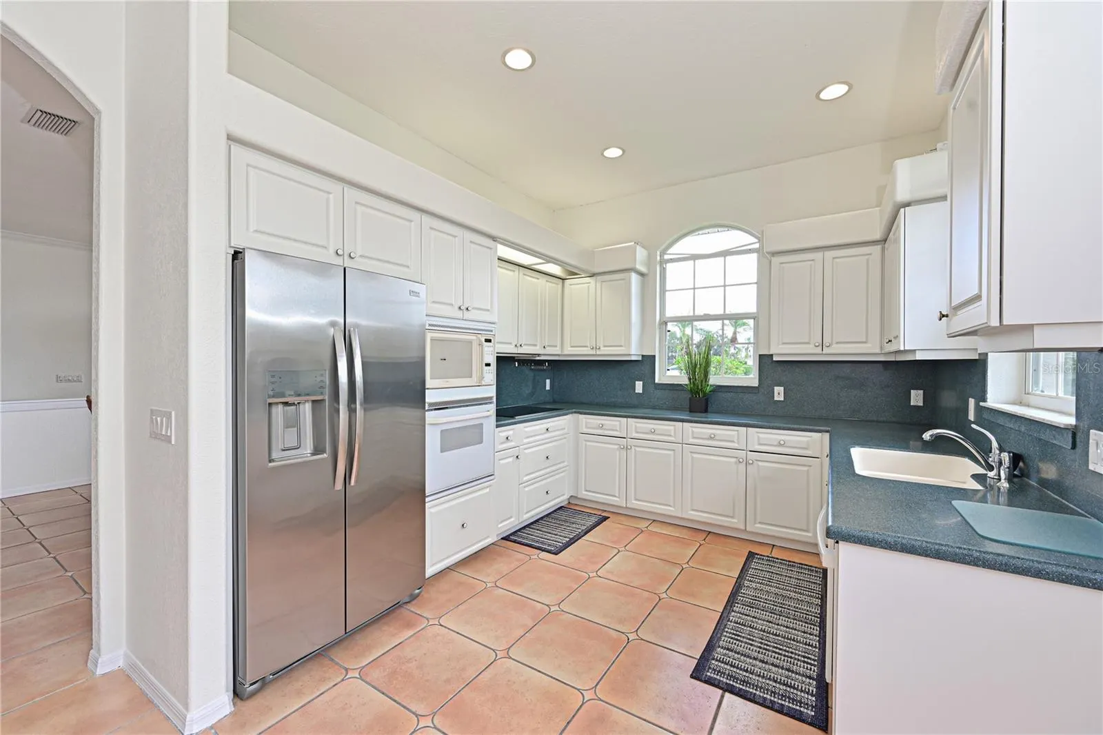 6637 PLEASANT HILL RD