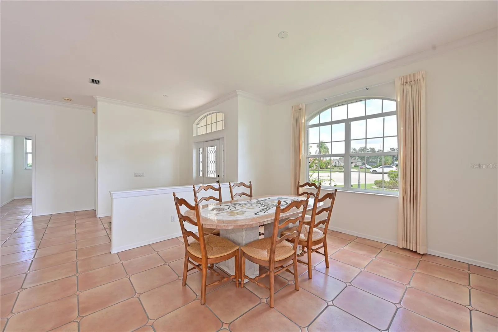 6637 PLEASANT HILL RD