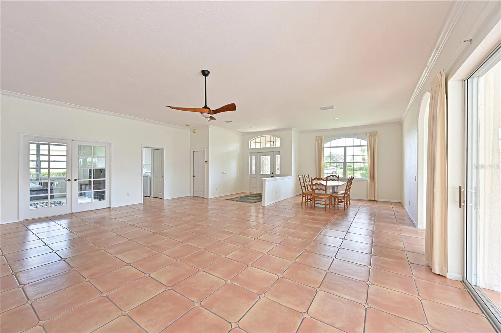 6637 PLEASANT HILL RD