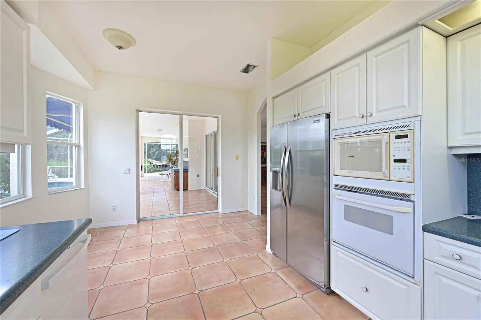 6637 PLEASANT HILL RD