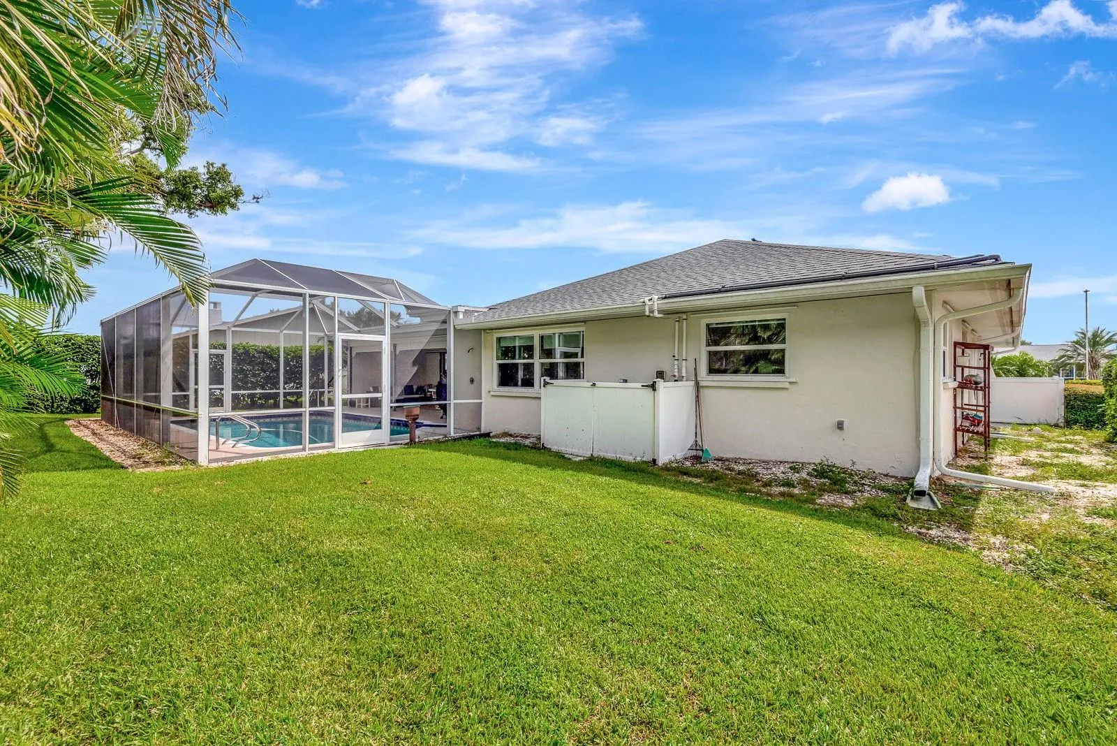 1235 PINE NEEDLE RD