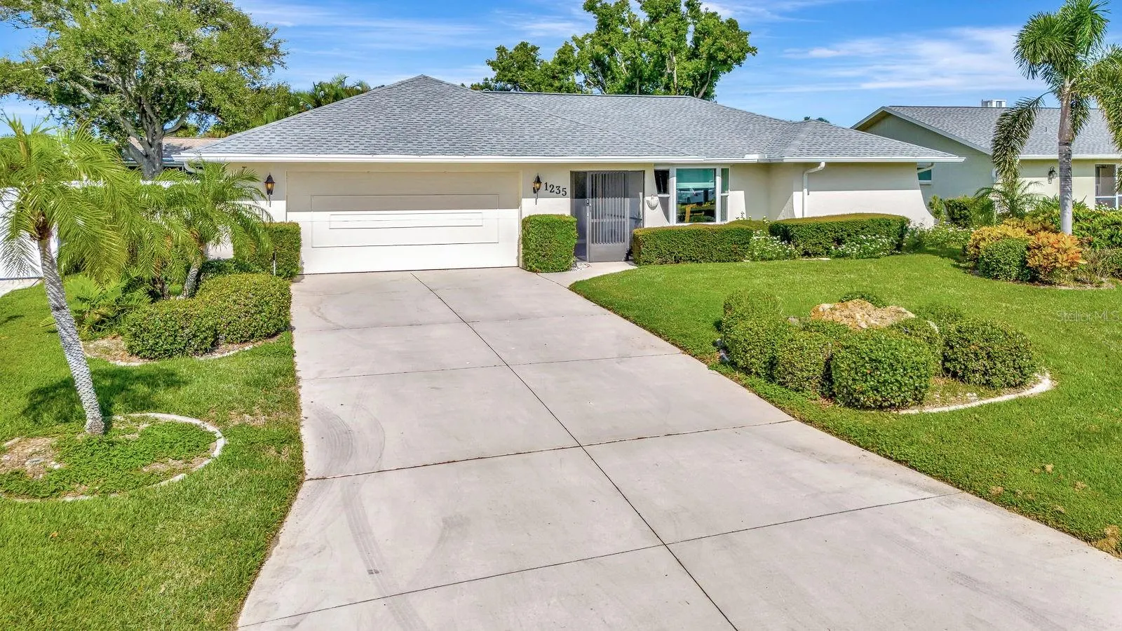 1235 PINE NEEDLE RD