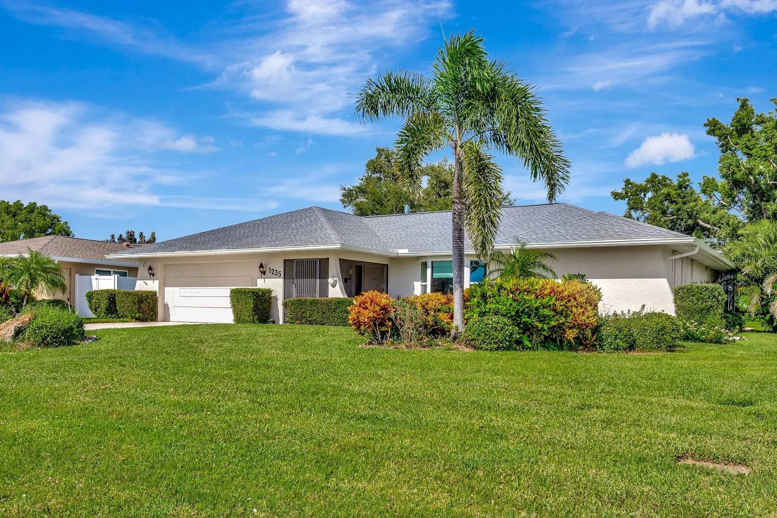 1235 PINE NEEDLE RD