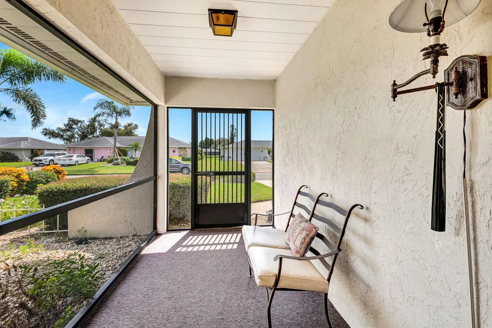 1235 PINE NEEDLE RD