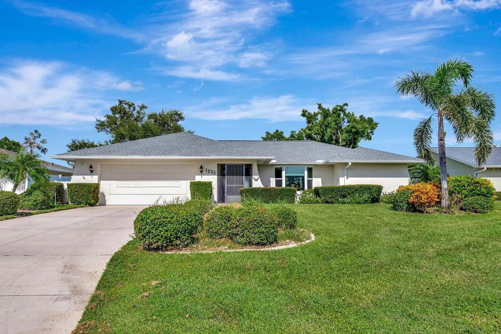 1235 PINE NEEDLE RD