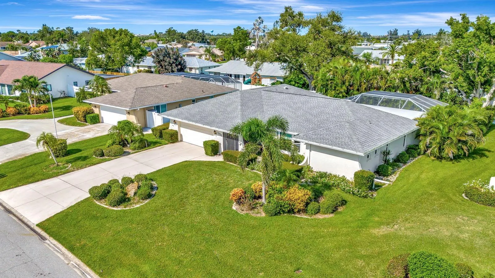 1235 PINE NEEDLE RD