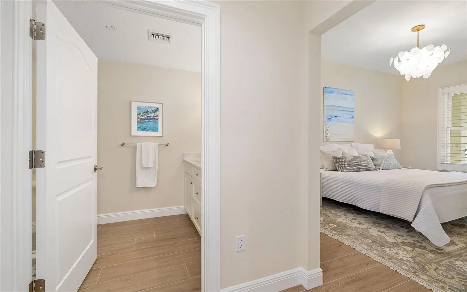 555 N ORANGE AVE #207, #207