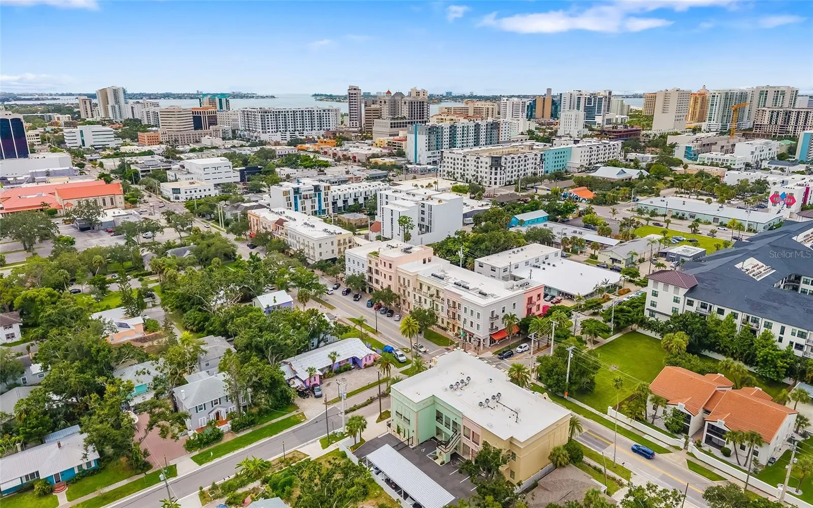 555 N ORANGE AVE #207, #207