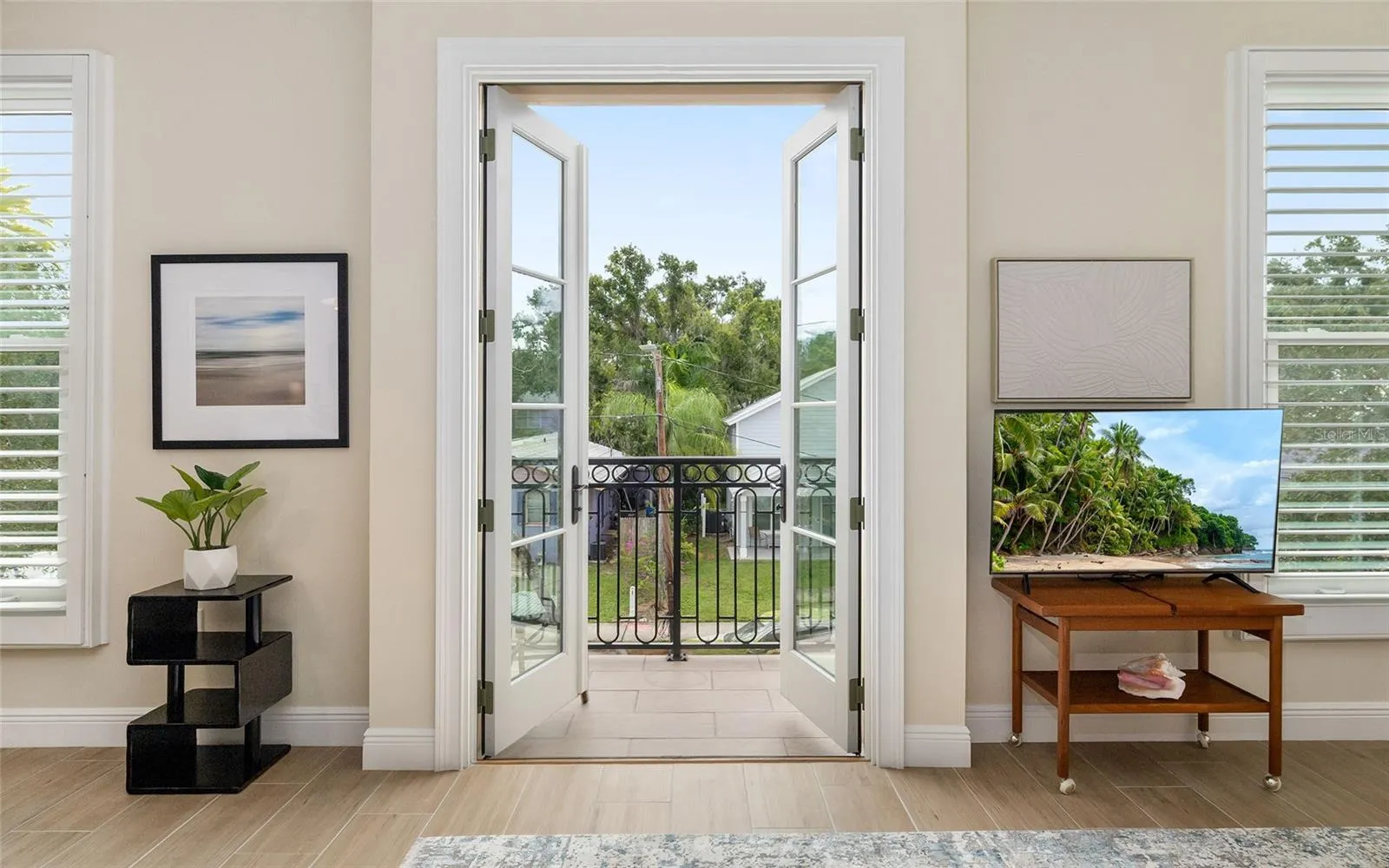 555 N ORANGE AVE #207, #207