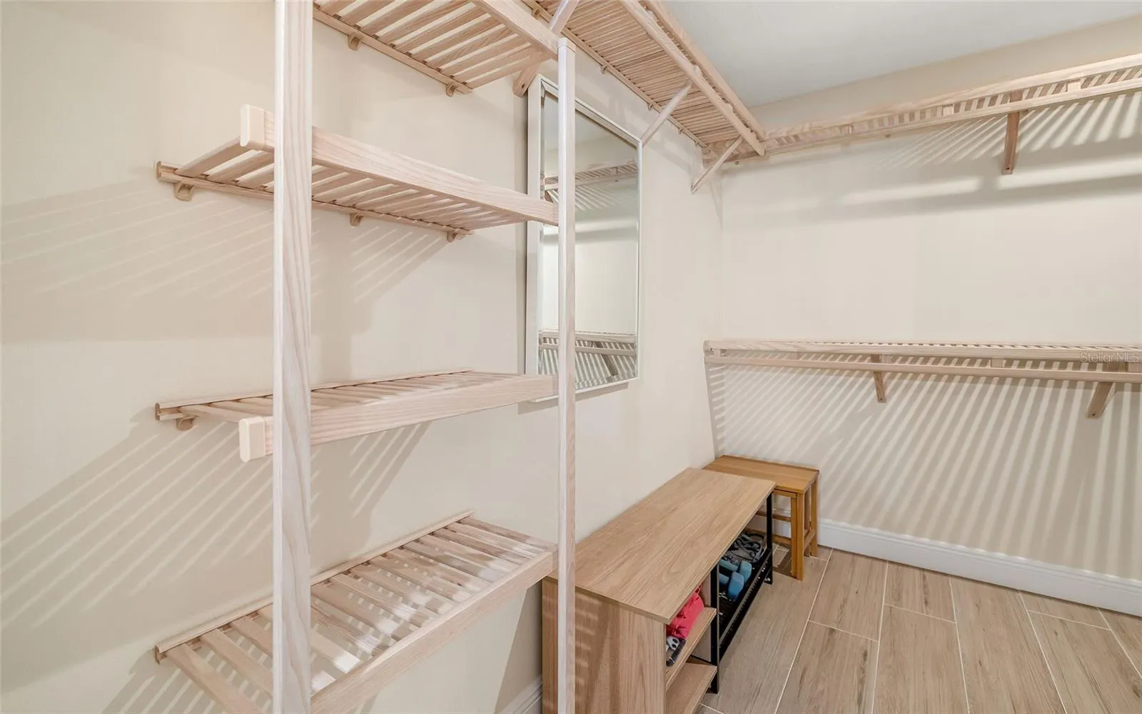 555 N ORANGE AVE #207, #207